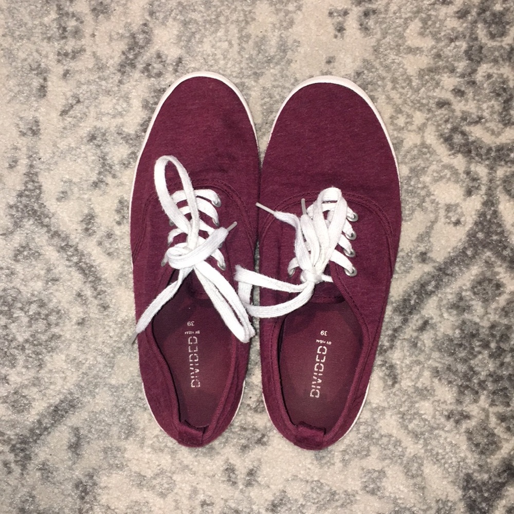 H&M Burgundy Tennis Sneakers - Picture 1 of 6